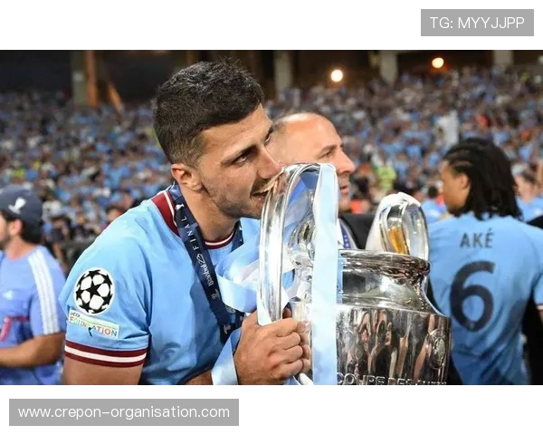 曼城积极推进与核心罗德里续约谈判力求锁定中场未来 曼城积极推进与核心罗德里续约谈判力求锁定中场未来