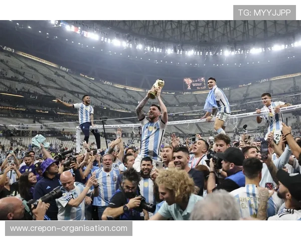 玻利维亚足协百年庆典因凡蒂诺称该国终将迎来世界杯举办权盛会